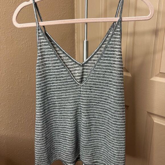 * Tresics Tank Top - Picture 4 of 5
